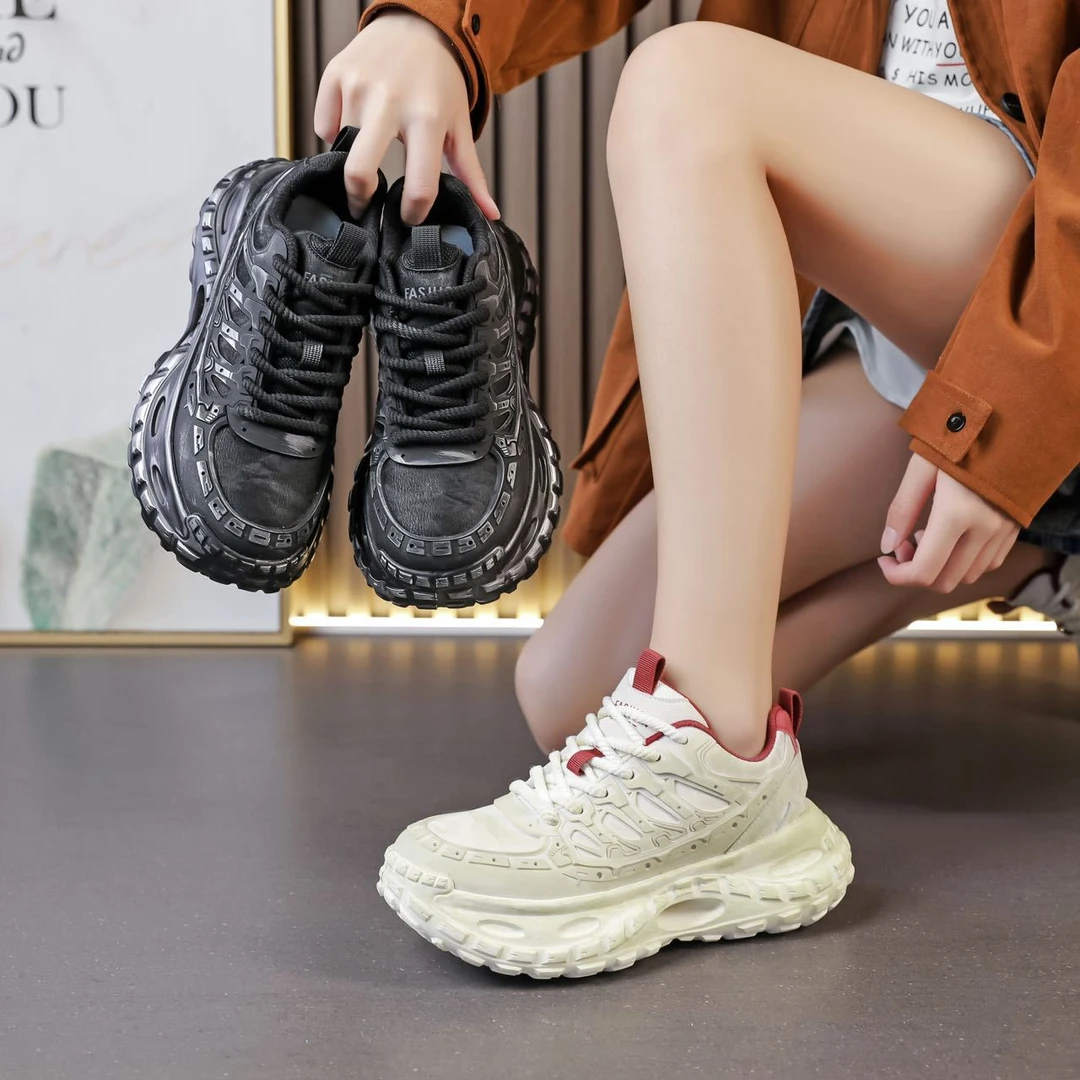 新款真皮老爹鞋女男厚底2025春季透气休闲百搭情侣运动休闲鞋2509