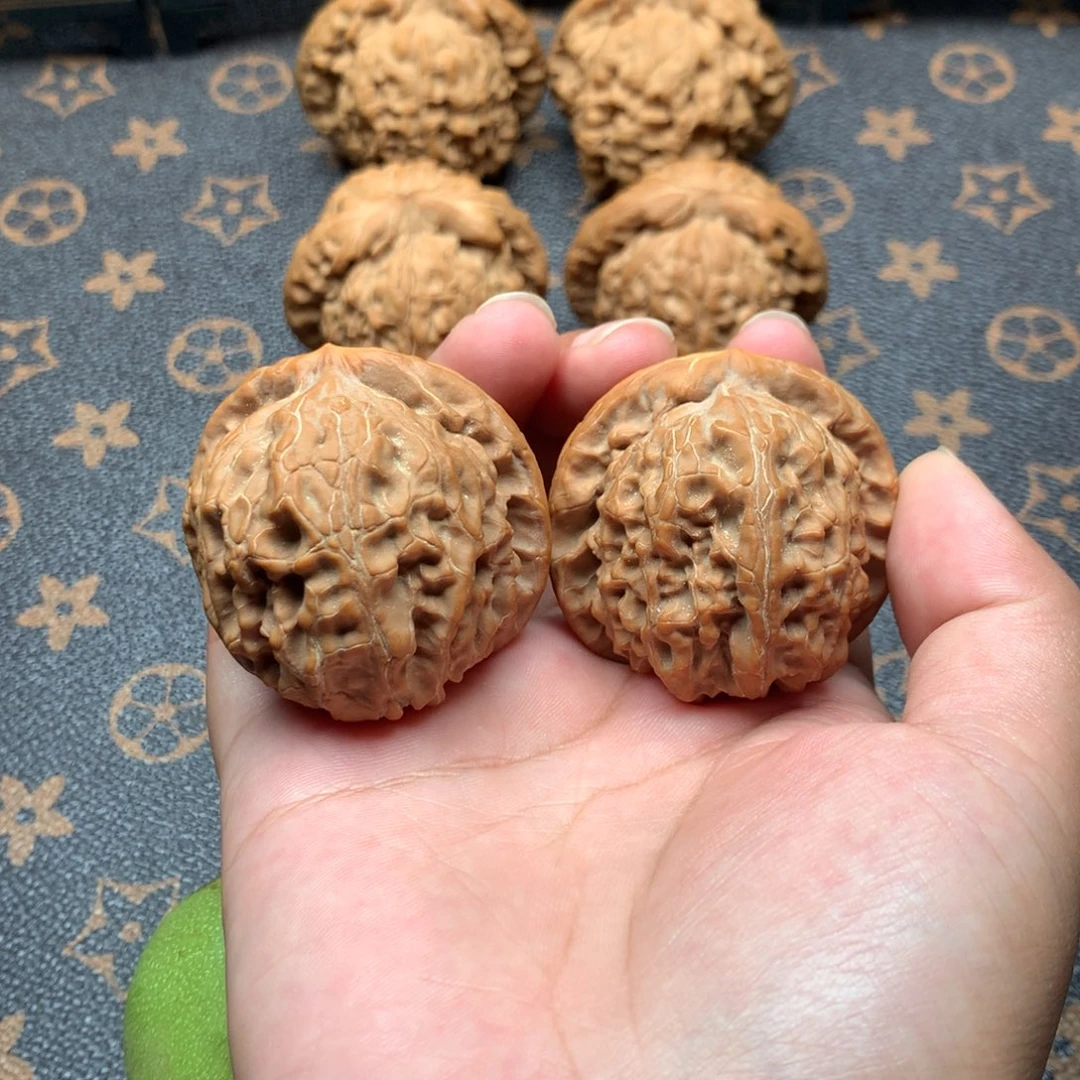 文玩核桃把件石鼓