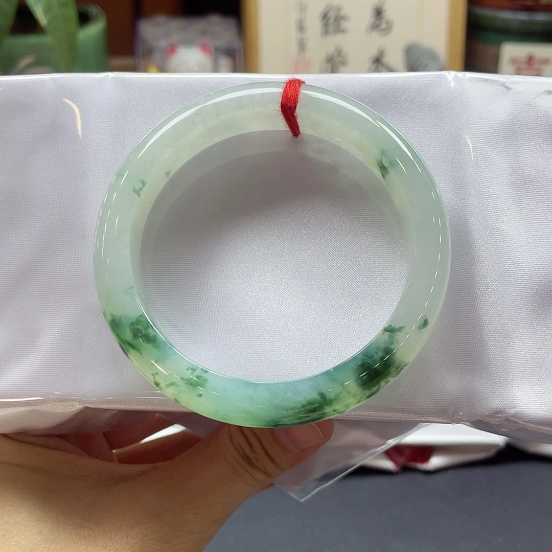 翡翠未镶嵌手镯39 号