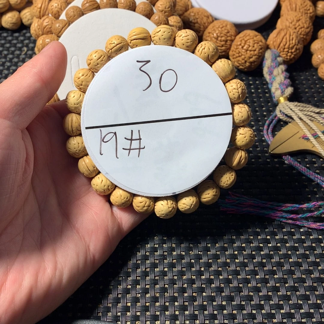 大***造手串桃核19号链接，