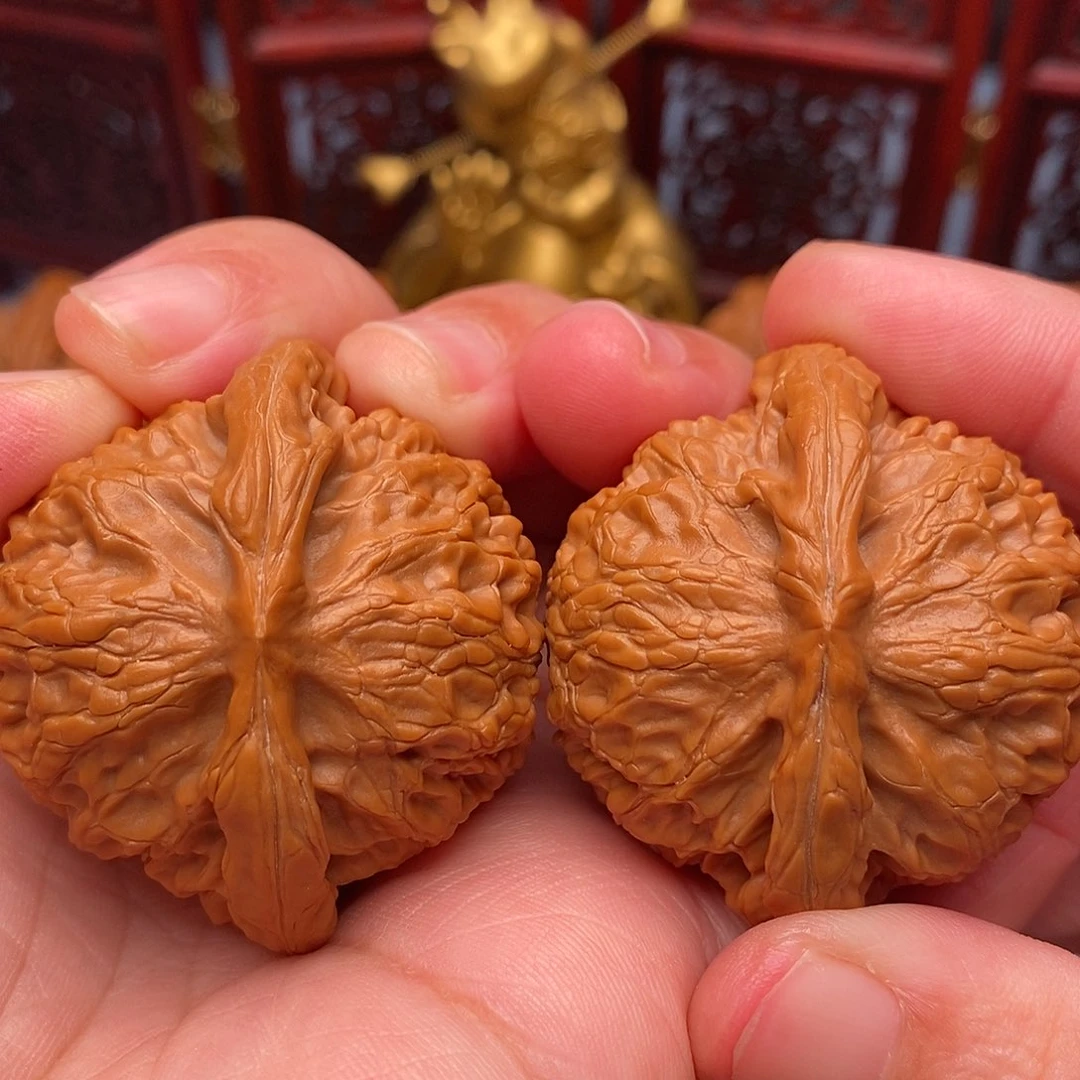 文玩核桃把件45全品毕业桃心宫灯