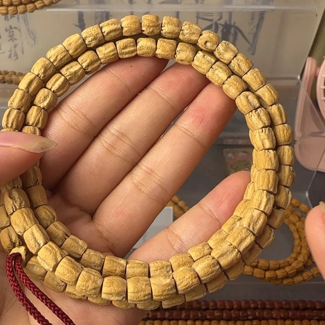 嘎***啦吊坠柏香籽/百香籽直筒方块顺