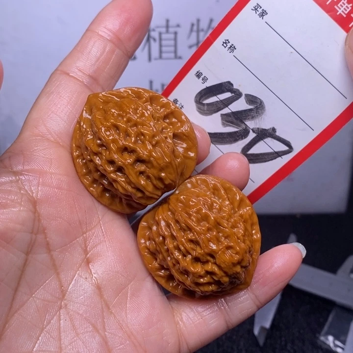 文玩核桃把件030，36公子帽