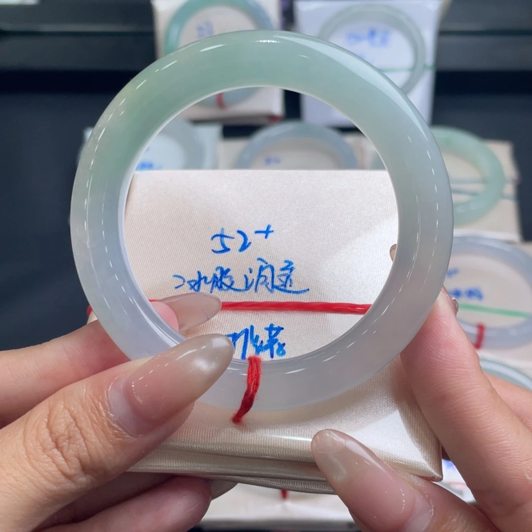未镶嵌手镯翡翠17号