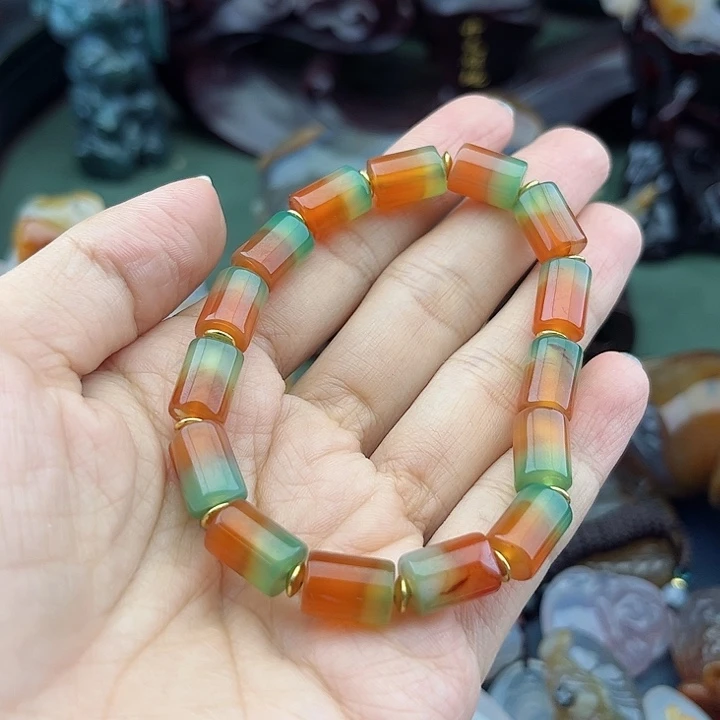 玛瑙摆件未镶嵌?***木