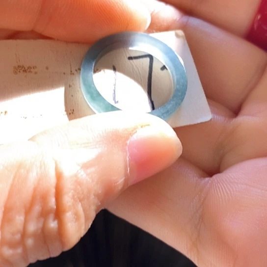 翡翠未镶嵌颈饰Wtt try I opt