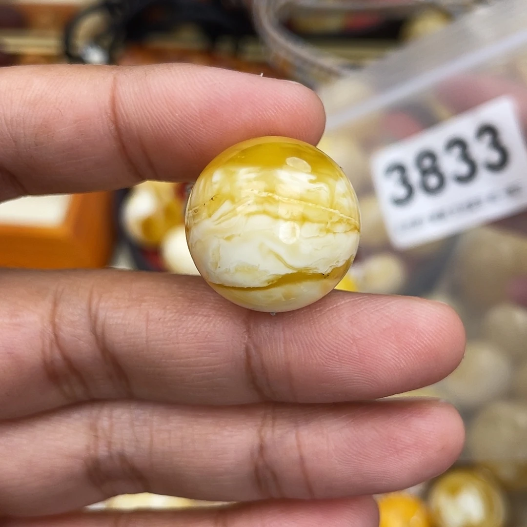 蜜蜡未镶嵌珠宝奇石粉21.7