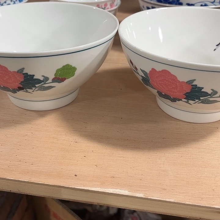 陶17.5公分，斗笠碗斗笠碗两个