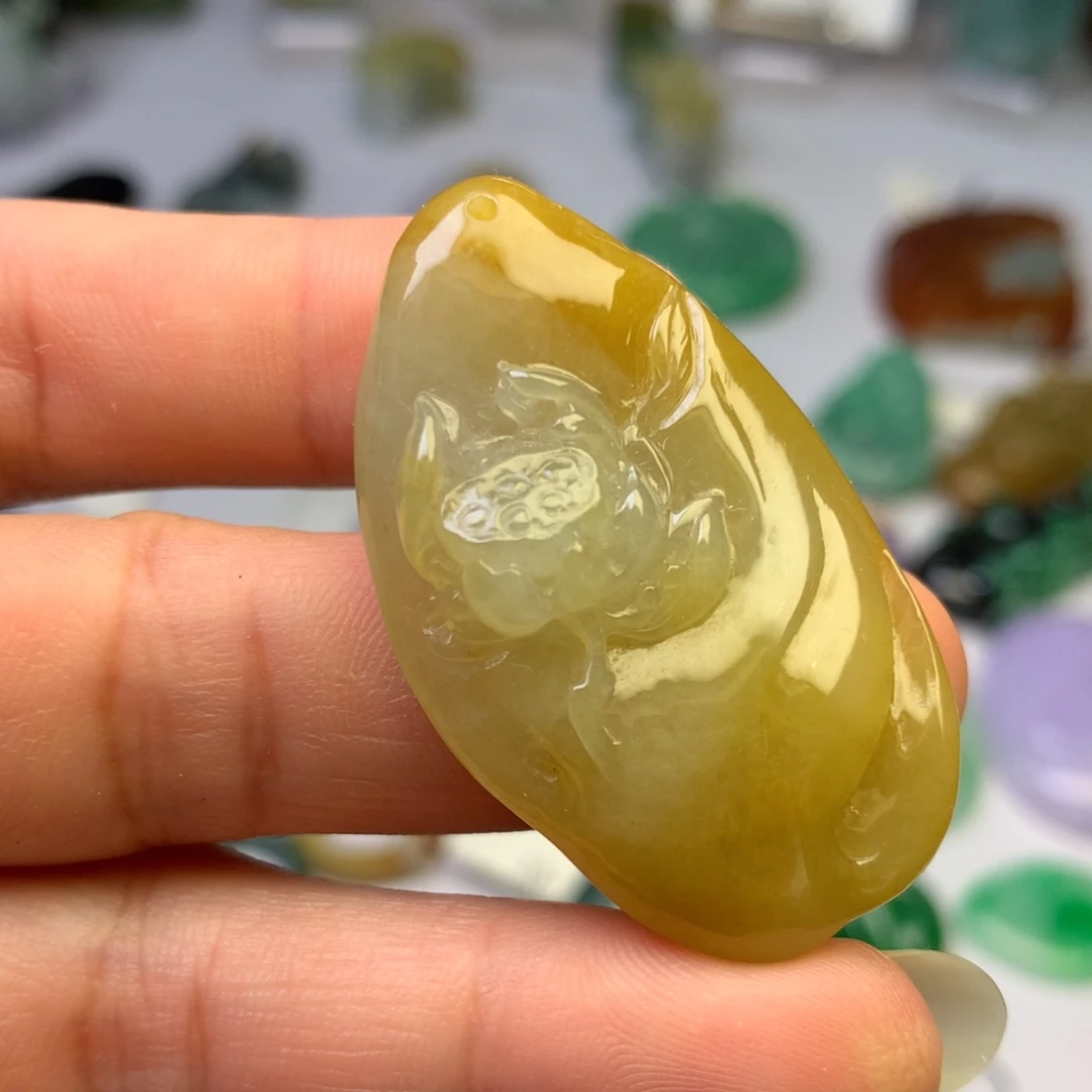 定制翡翠未镶嵌翡翠