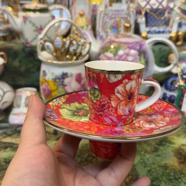 鹿与海陶瓷家居有限公司