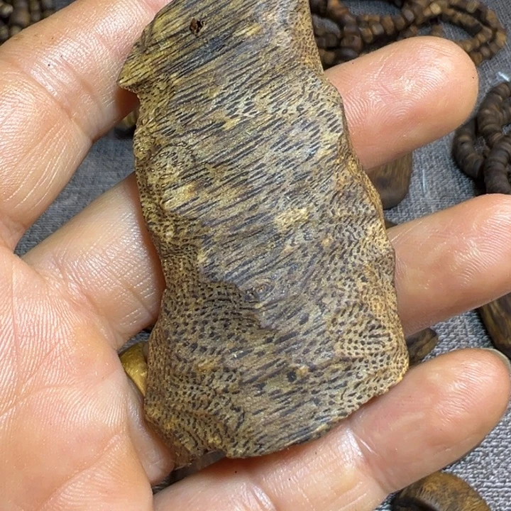 沉香碎屑沉香紫罗兰小块