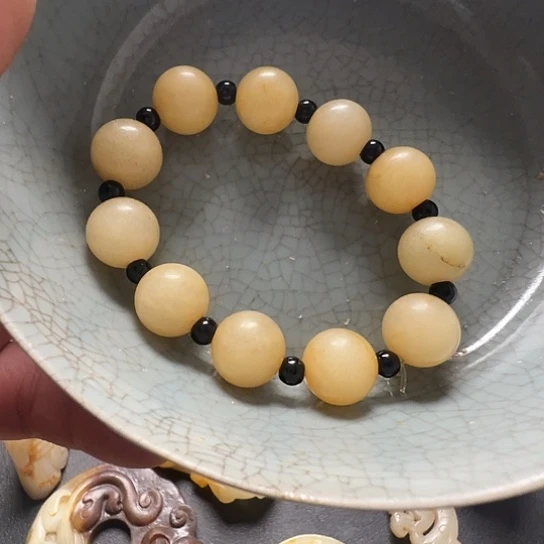 和田玉（糖玉）未镶嵌挂件