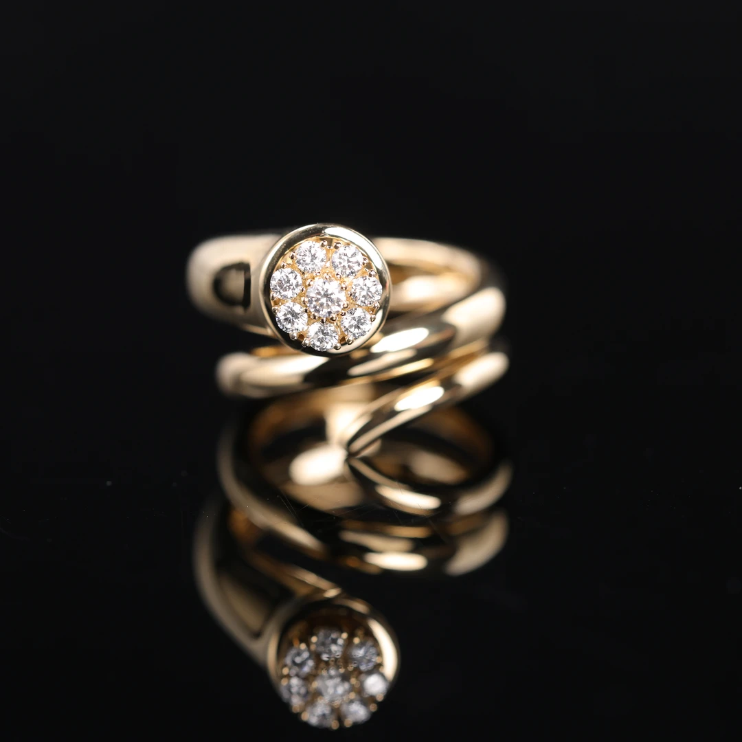 一团和气 | 珍藏级精品18k金蛇戒