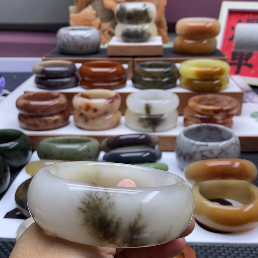 石英质玉手镯未镶嵌用****5