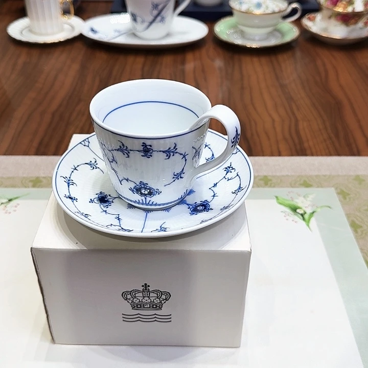 瓷片杯子杯子杯子水杯杯子水杯