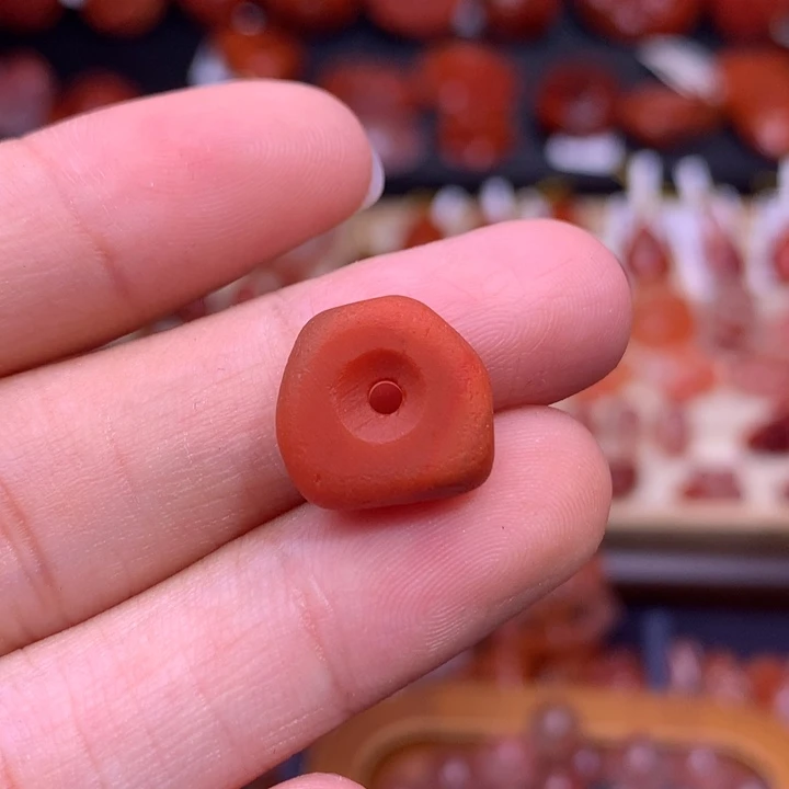 南红玛瑙未镶嵌珠宝半成品藏扣2