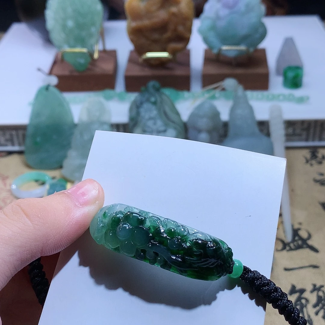 颈饰未镶嵌翡翠r****g1380