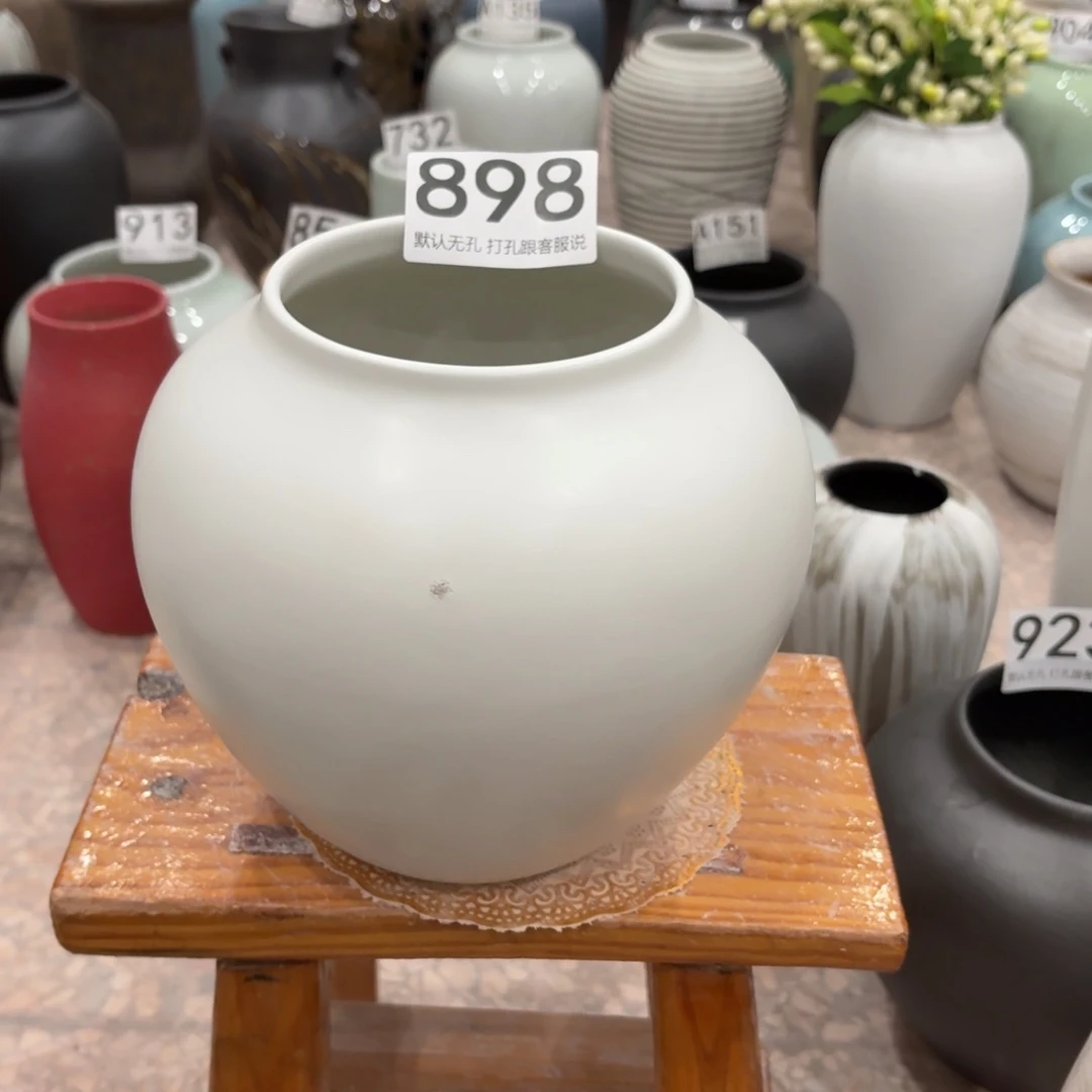 摆件瑕疵898 景德镇陶瓷花瓶高18口11