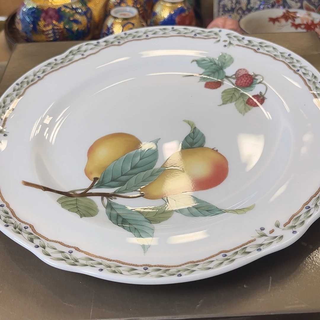 盖碗在家门口看到他穿校服就