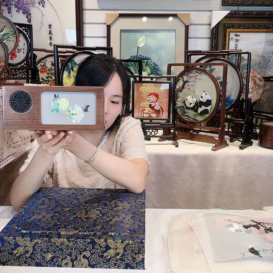 织绣苏绣收纳盒手工