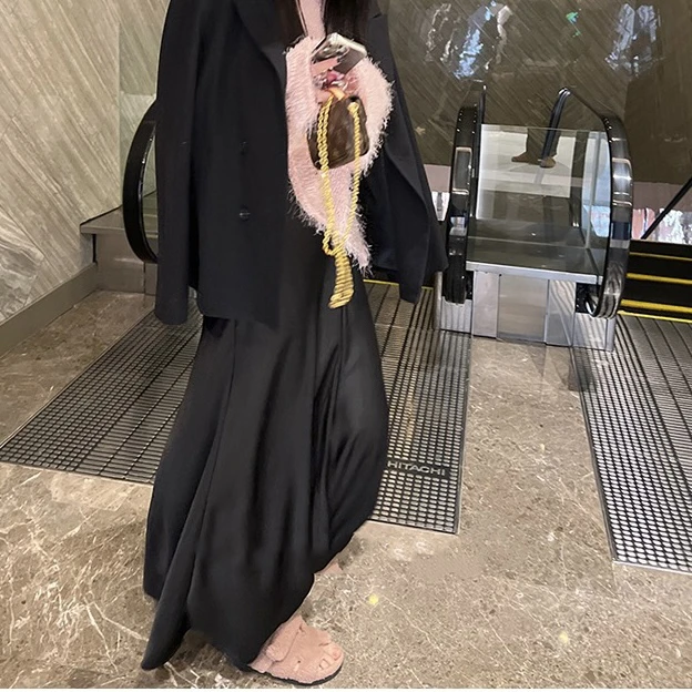 夏季新款显瘦凉感气质休闲黑色复古小众冰丝半身鱼尾裙TJ01