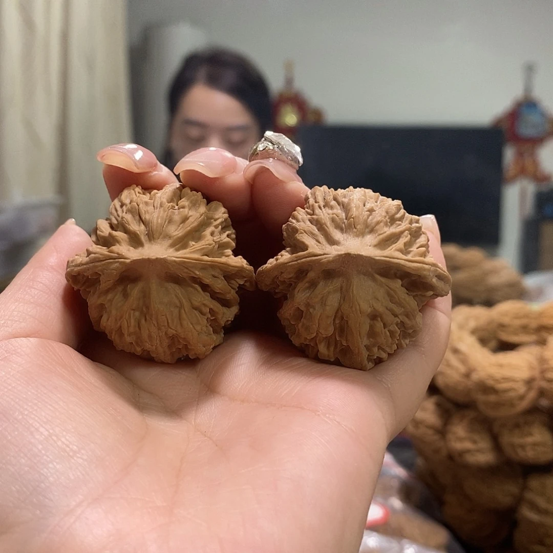 把件文玩核桃39玉麒麟有水尖