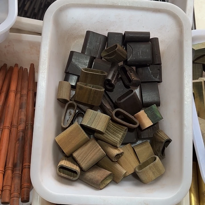 芙***蓉绒质瑕疵的打火机壳子