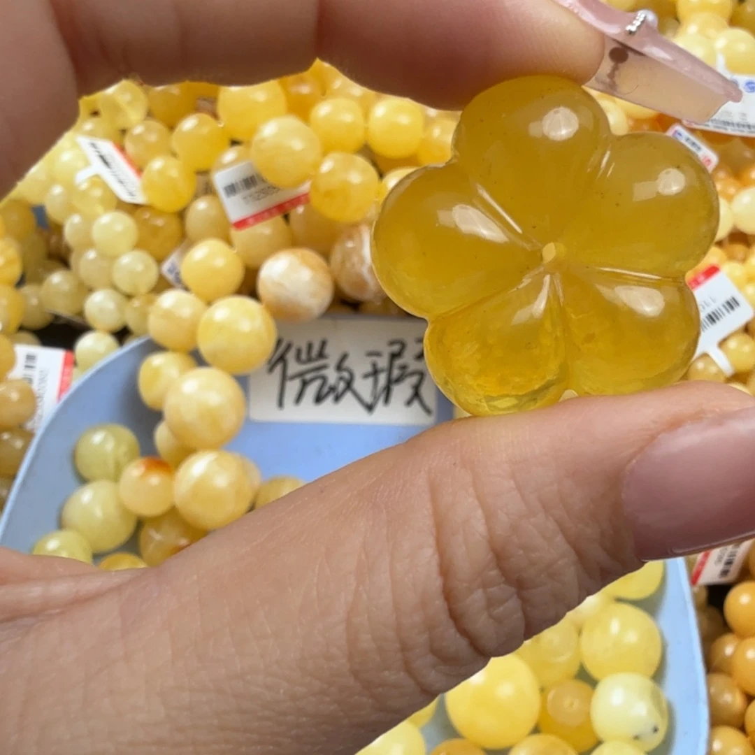 琥珀未镶嵌珠宝奇石