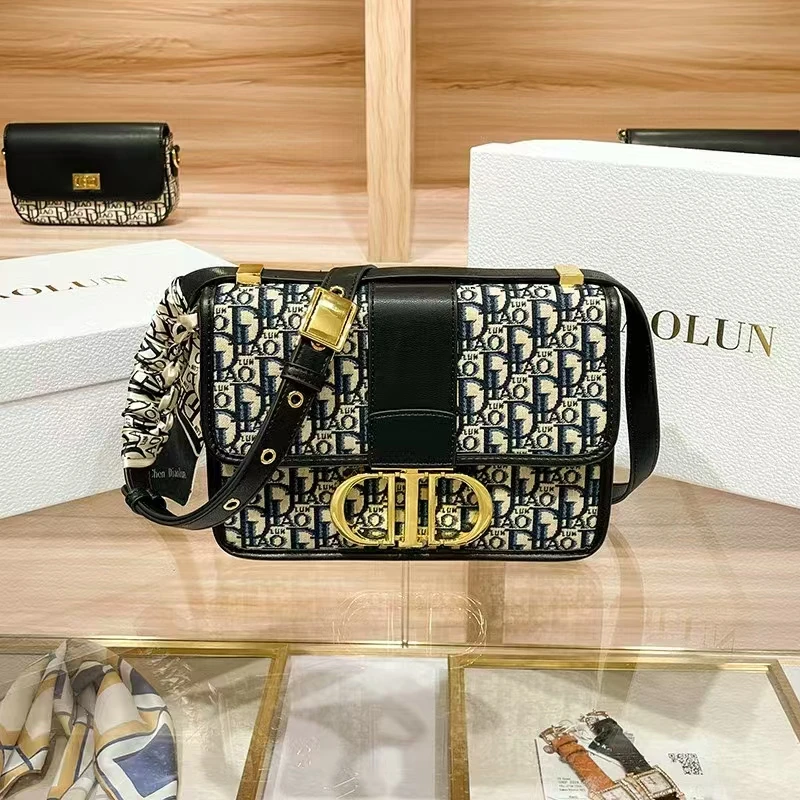 DIAOLUN/迪奥伦奴2025新款时尚百搭单肩斜挎女包轻奢小方包8011