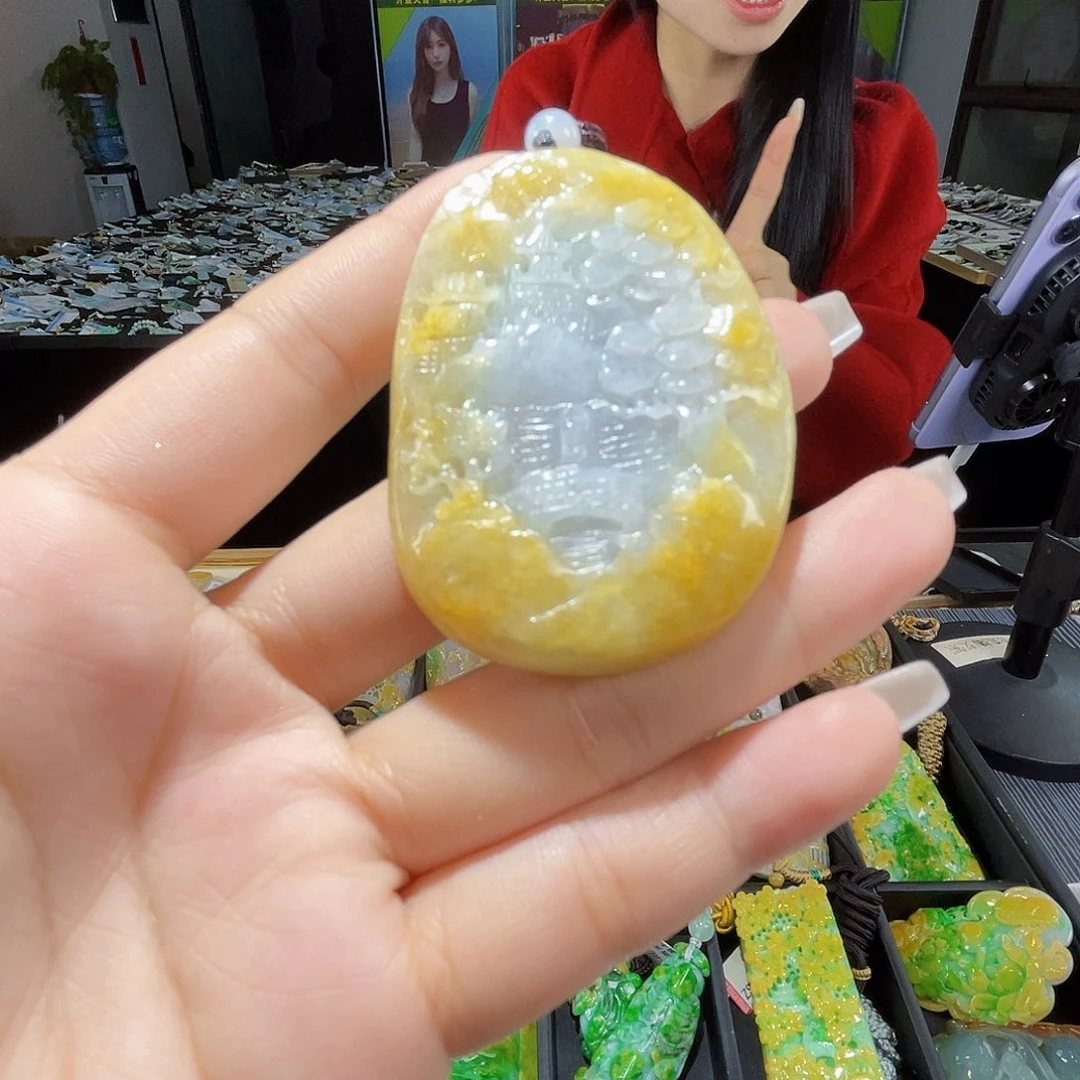 颈饰未镶嵌翡翠一