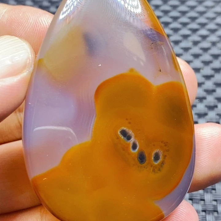 过***客玛瑙/玉髓未镶嵌颈饰