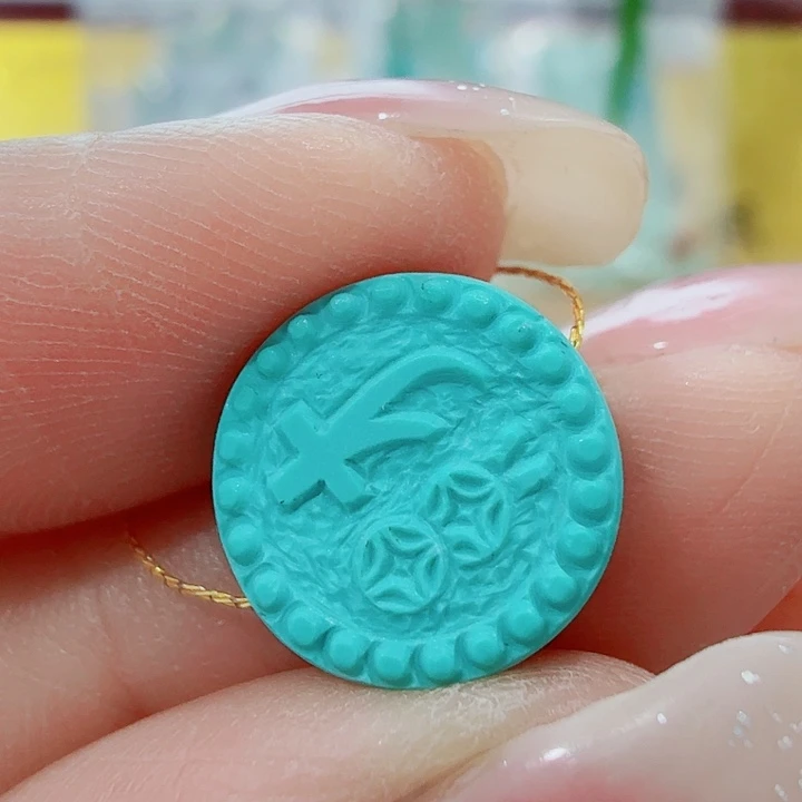 绿松石未镶嵌珠宝奇石