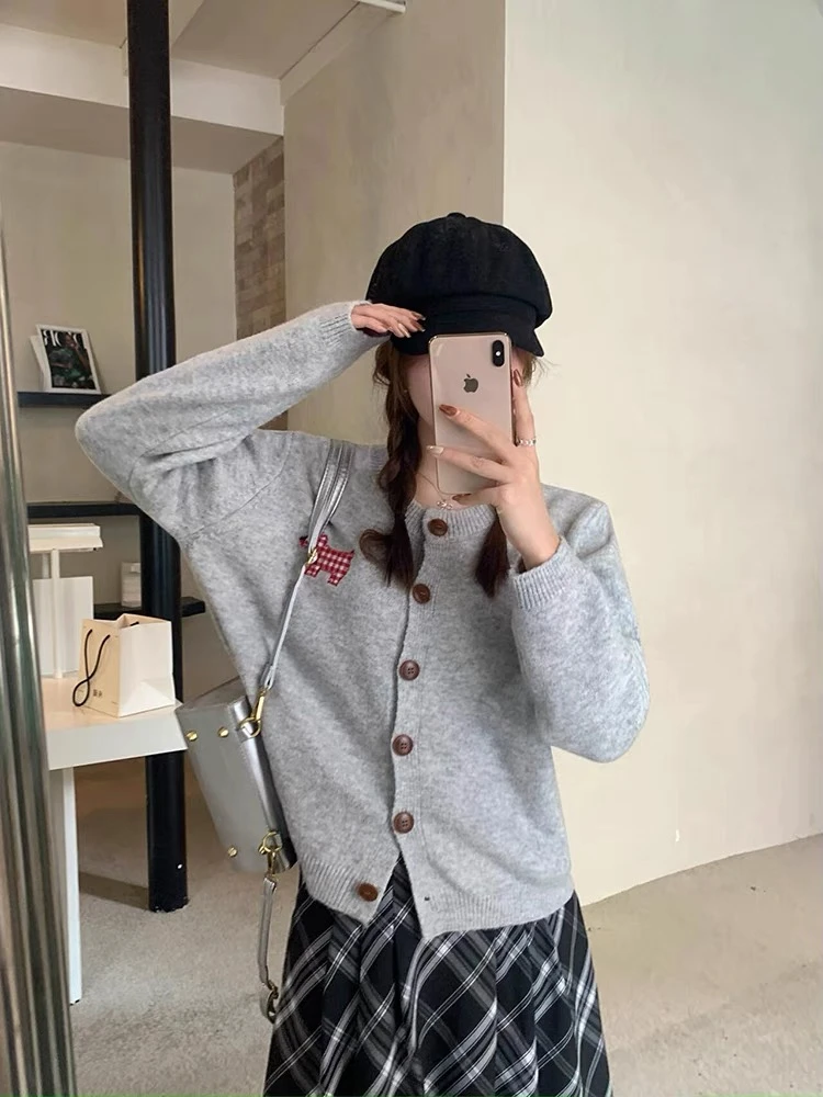 减龄小狗贴布圆领毛衣开衫外套女温柔软糯宽松百搭针织上衣春秋