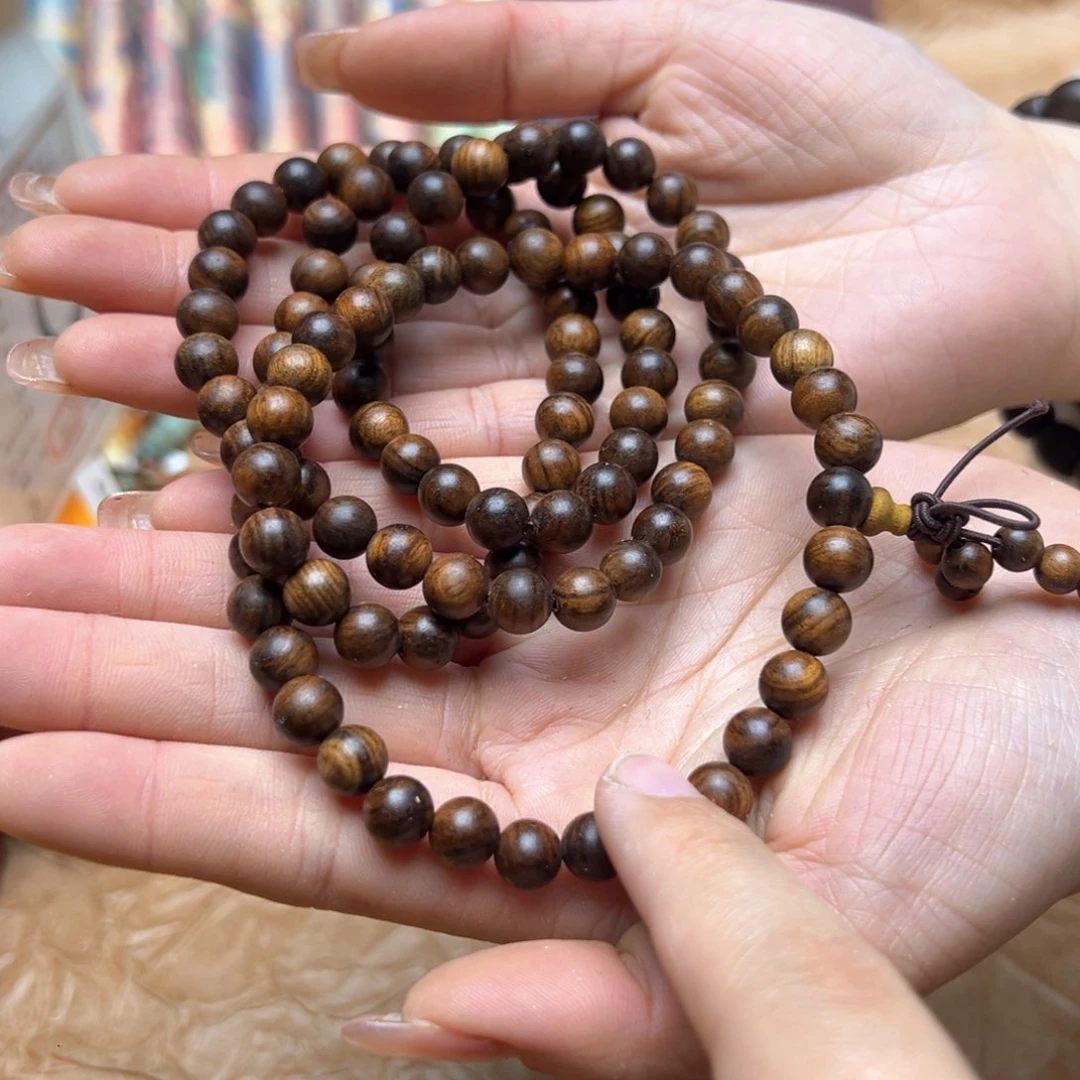 大叶紫檀（黑酸枝木类）