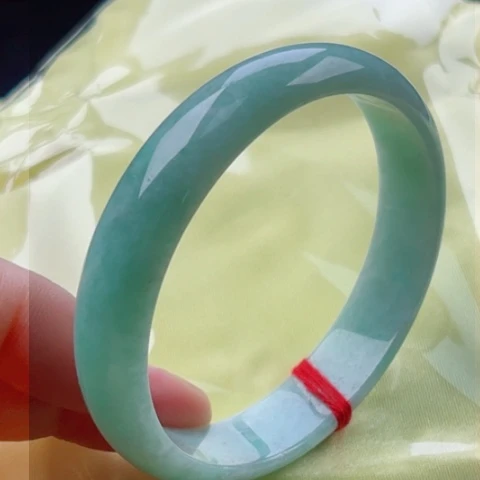 翡翠手镯未镶嵌贵妃59椭圆