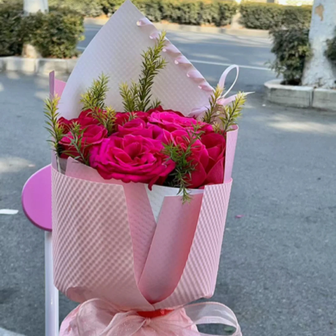 11支弗洛伊德玫瑰花束