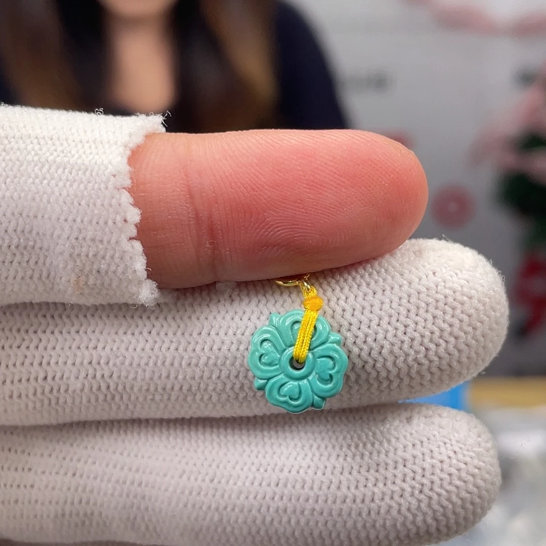 绿松石未镶嵌挂件