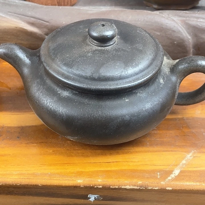 紫砂茶壶处理一把