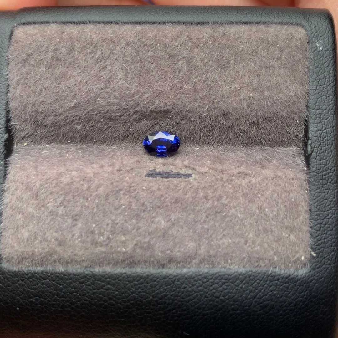 裸石蓝宝石0.56ct