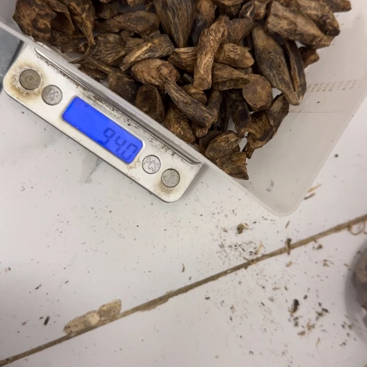 w***d沉香沉香碎屑94克