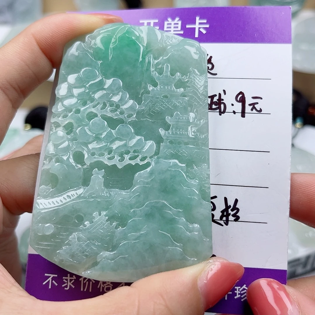 翡翠未镶嵌颈饰
