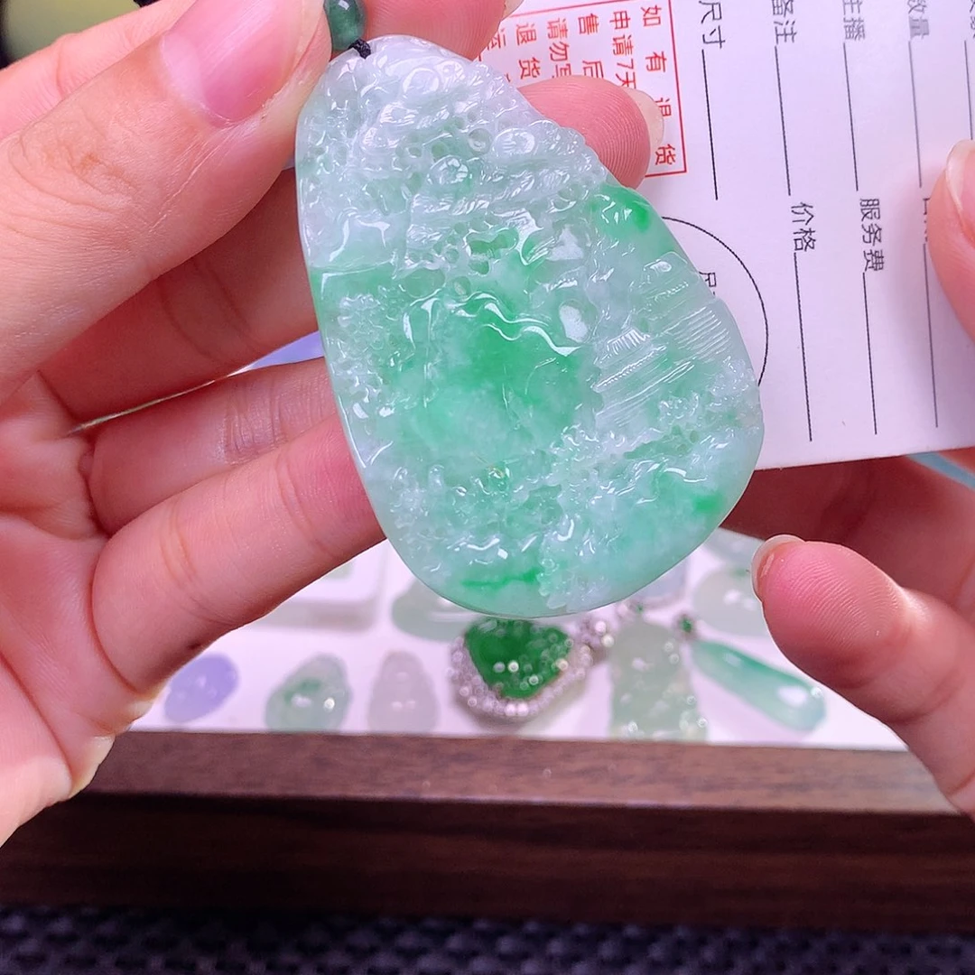 颈饰未镶嵌翡翠翡翠
