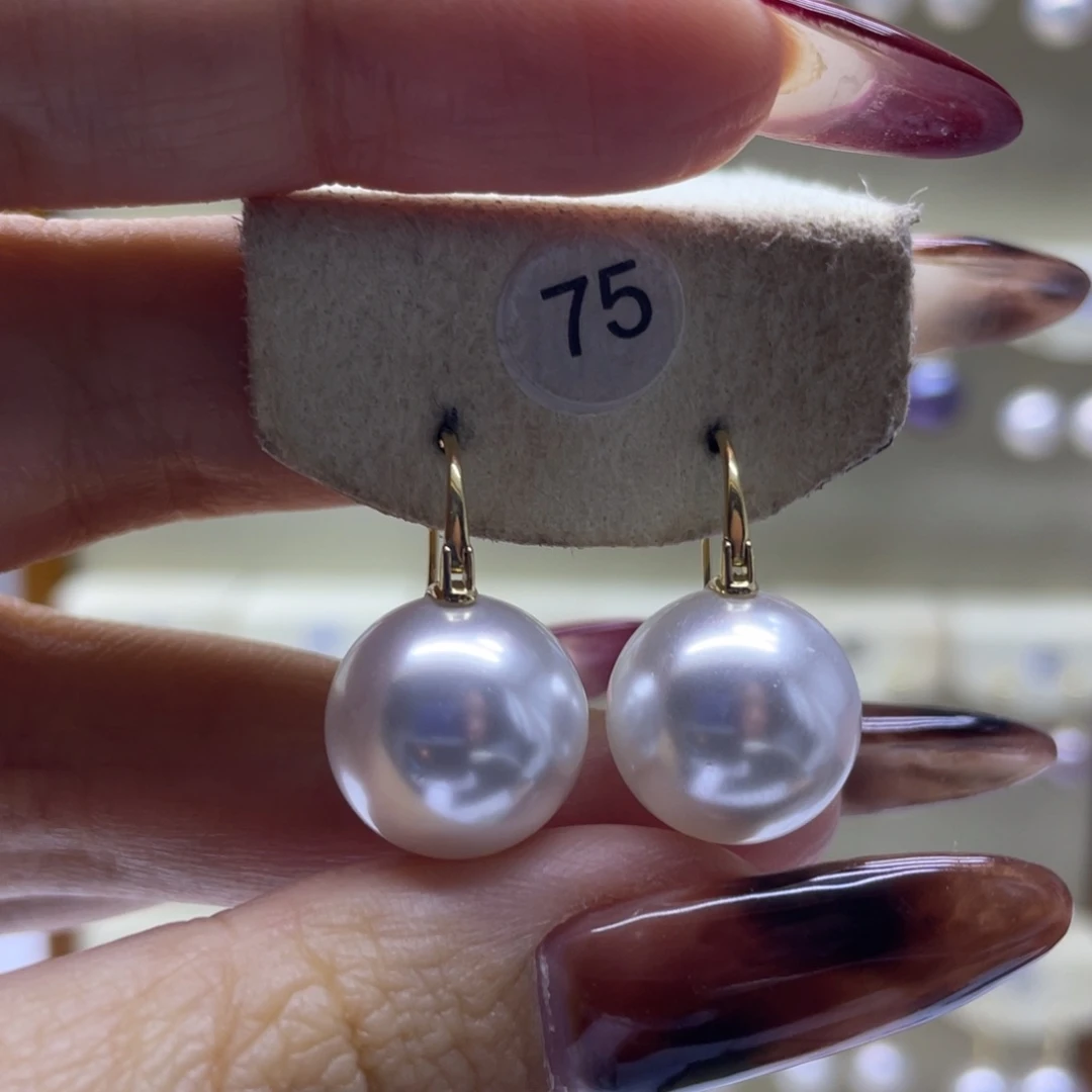 淡水珍珠耳饰18K金镶嵌