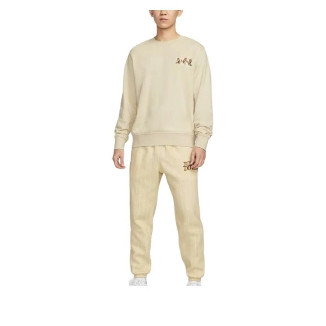 NIKE/耐克春季新款浅黄色潮流舒适运动休闲套头衫IB1496229