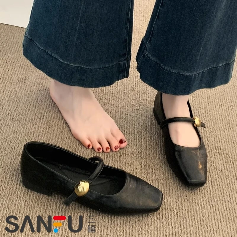 三福单鞋女2025新款春夏季低跟平底小皮鞋法式玛丽珍女鞋子配裙子