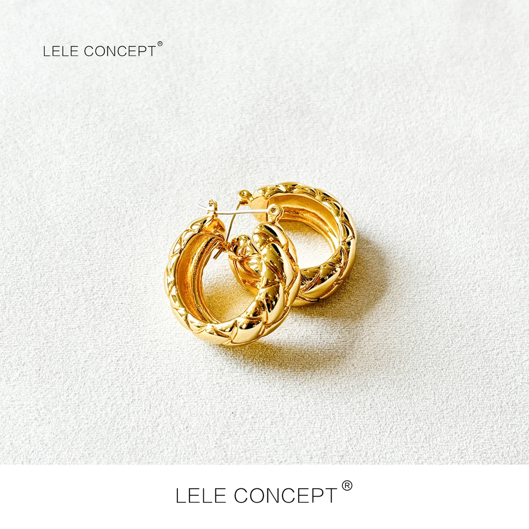 LELE CONCEPT 铜合金耳饰 丨时装休闲设计款花纹耳扣SP0265