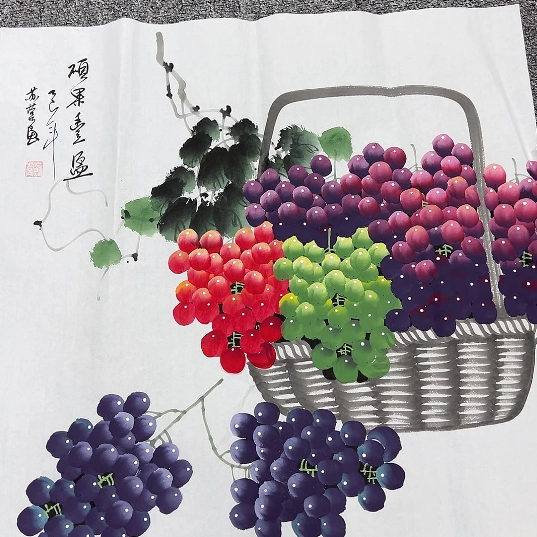 国画卖字画的小男孩