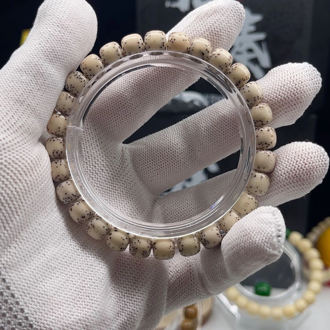 岁***.星月菩提手串石玉糯冰8×7同枝高抛