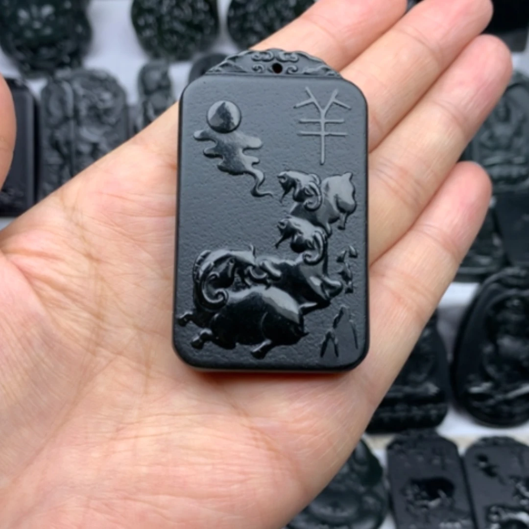 【闪购商品】和田玉（青玉）未镶嵌颈饰双面雕刻