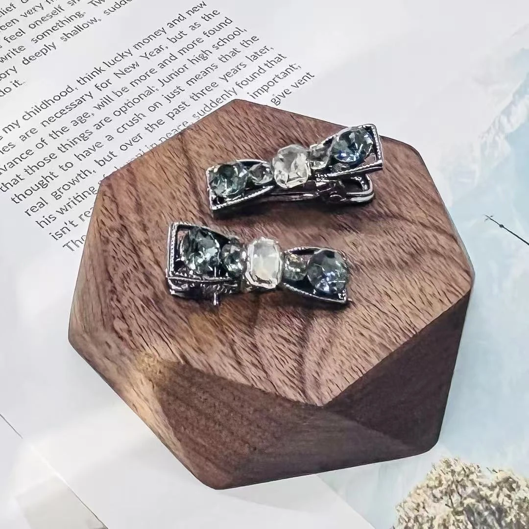 7993蝴蝶水钻压夹一对